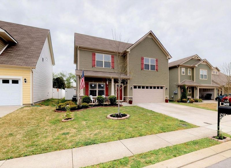 2433 Salem Glen Xing, Murfreesboro, TN 37128