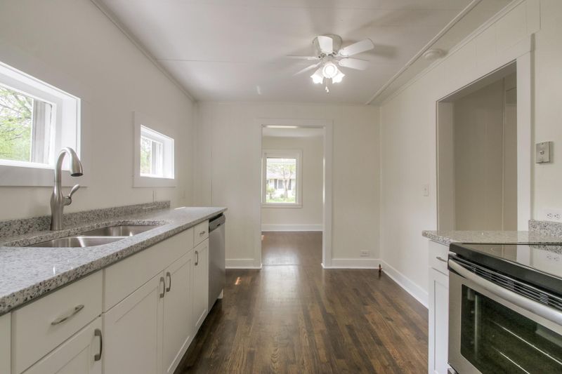 633 Spencer Ave, Gallatin, TN 37066