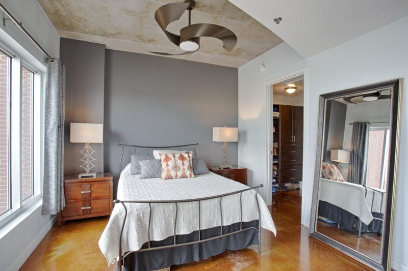 600 12th Ave S Apt 1406, Nashville, TN 37203
