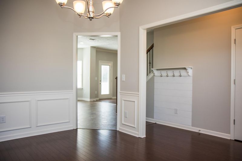 127 Farmbrook Ct, Murfreesboro, TN 37128