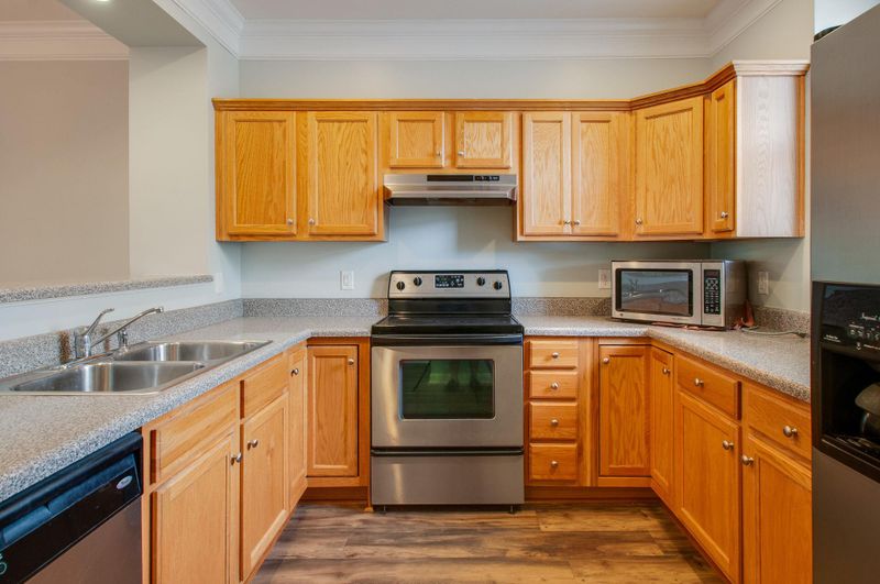 827 South Douglas Ave #827, Nashville, TN 37204