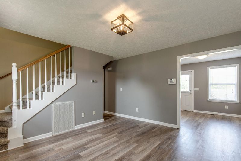 207 Elementary Dr, White House, TN 37188