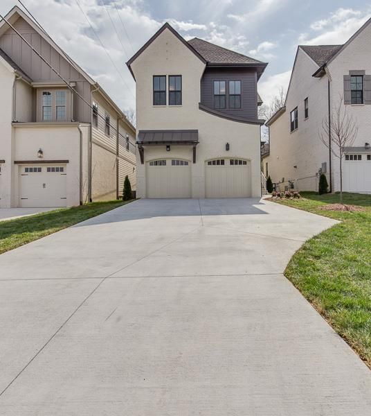 1943B Kimbark Dr, Nashville, TN 37215