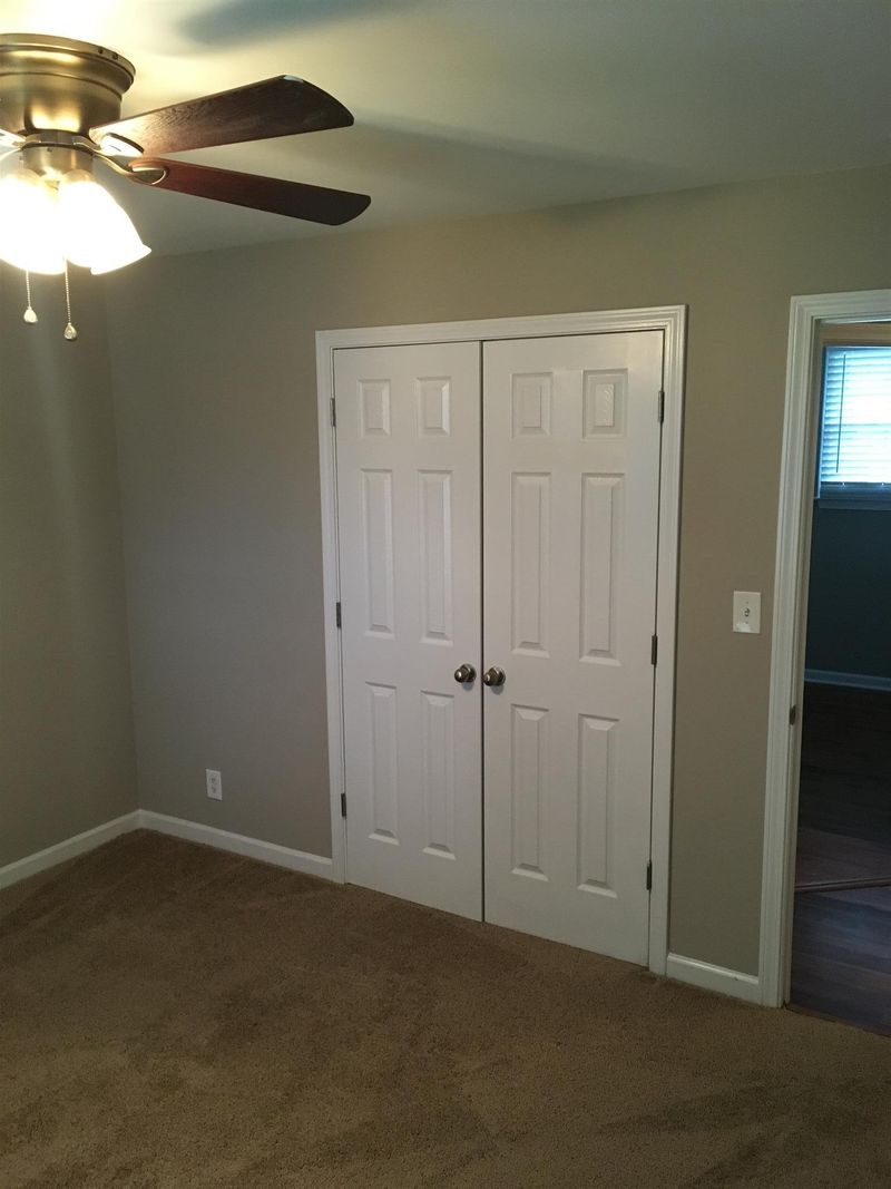 2401 Mimosa Ct, Murfreesboro, TN 37127