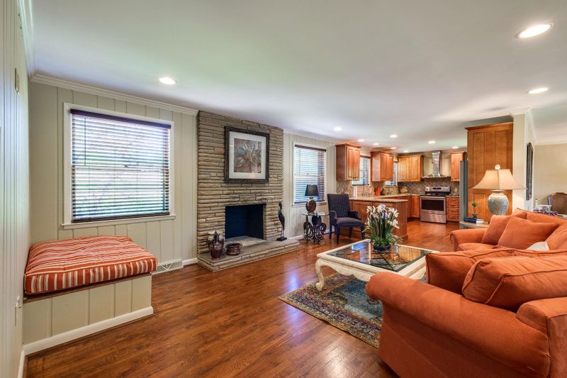 701 Vanoke Dr, Madison, TN 37115