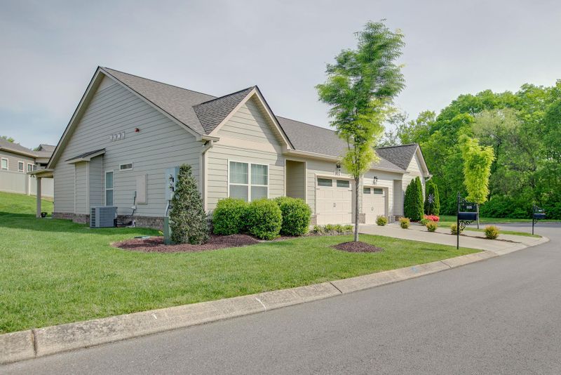 505 Harris Ct, Spring Hill, TN 37174