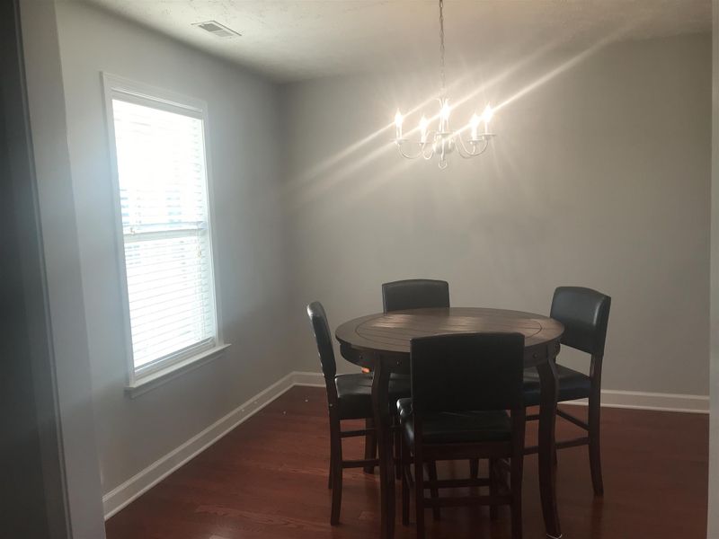 1002 Coral Dr, Murfreesboro, TN 37127