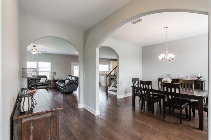 232 Ettington Dr, Gallatin, TN 37066