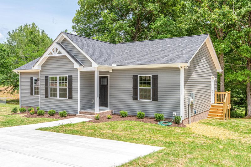 975 Hargrove Rd, Dickson, TN 37055