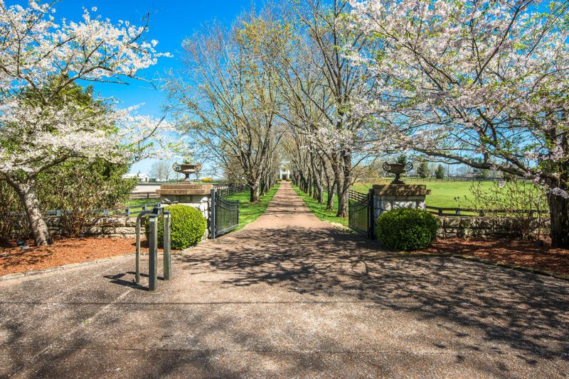 3100 Del Rio Pike, Franklin, TN 37069