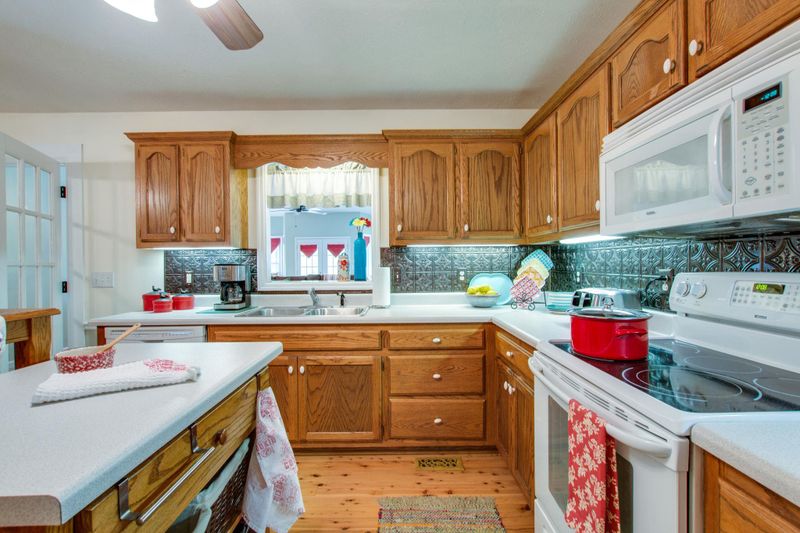 2019 Cambridge Ct, Murfreesboro, TN 37128