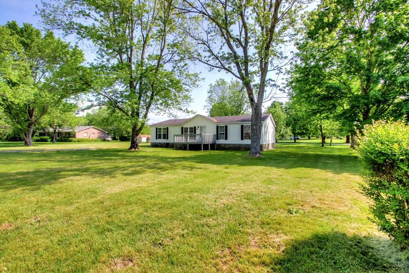2433 Depot St, Spring Hill, TN 37174