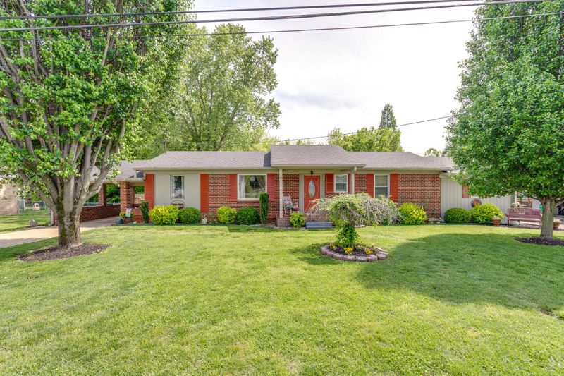 108 Jackson St, Mount Pleasant, TN 38474