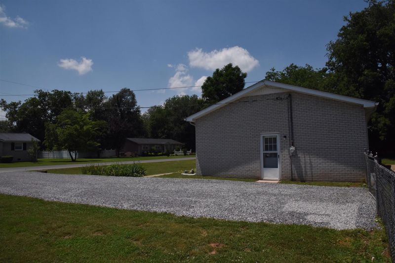 2234 S Ranch Rd, Murfreesboro, TN 37129