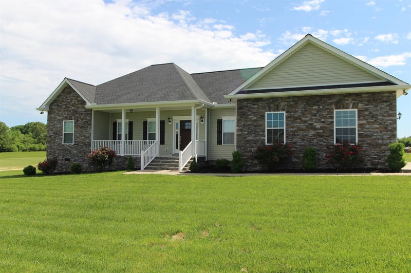 922 Jump Off Rd, Bon Aqua, TN 37025