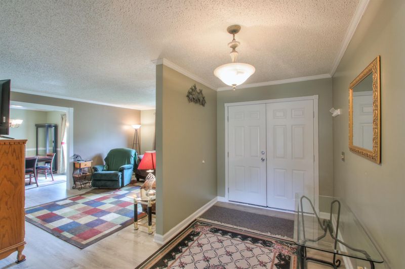 7456 Polk Dr, Murfreesboro, TN 37129
