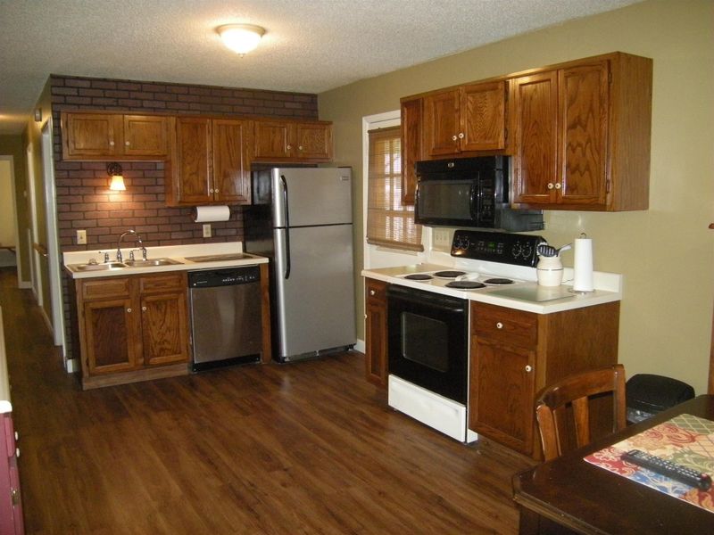 4304 Cavalier Dr, Murfreesboro, TN 37129