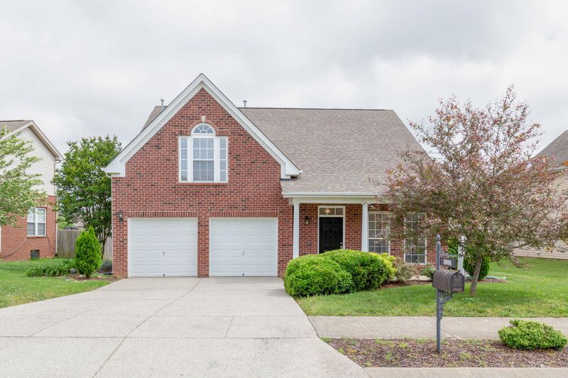 1006 Daniel Ln, Spring Hill, TN 37174