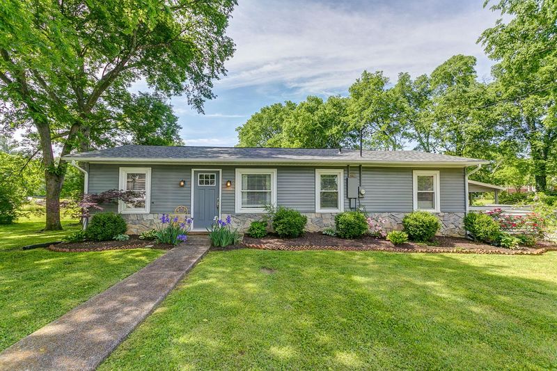 103 Plumlee Ct, Hendersonville, TN 37075