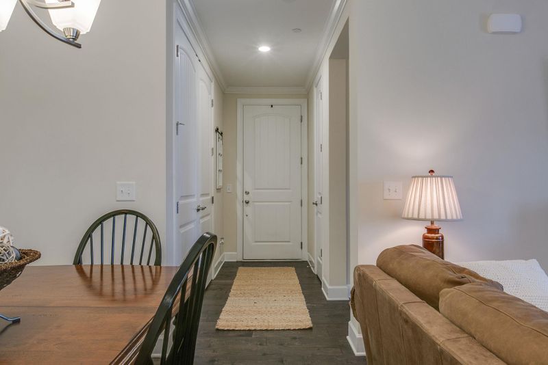 201 Swain Circle #202 #202, Franklin, TN 37064