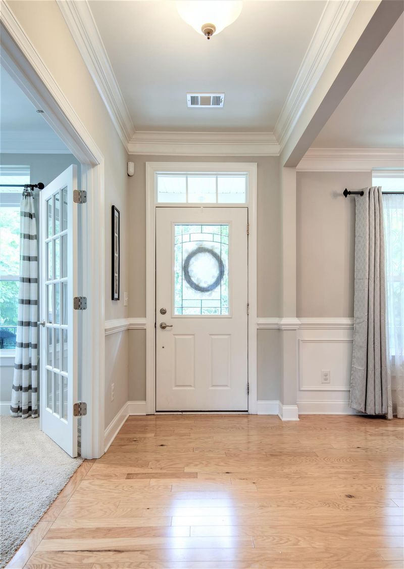 820 Shade Tree Ln, Franklin, TN 37064