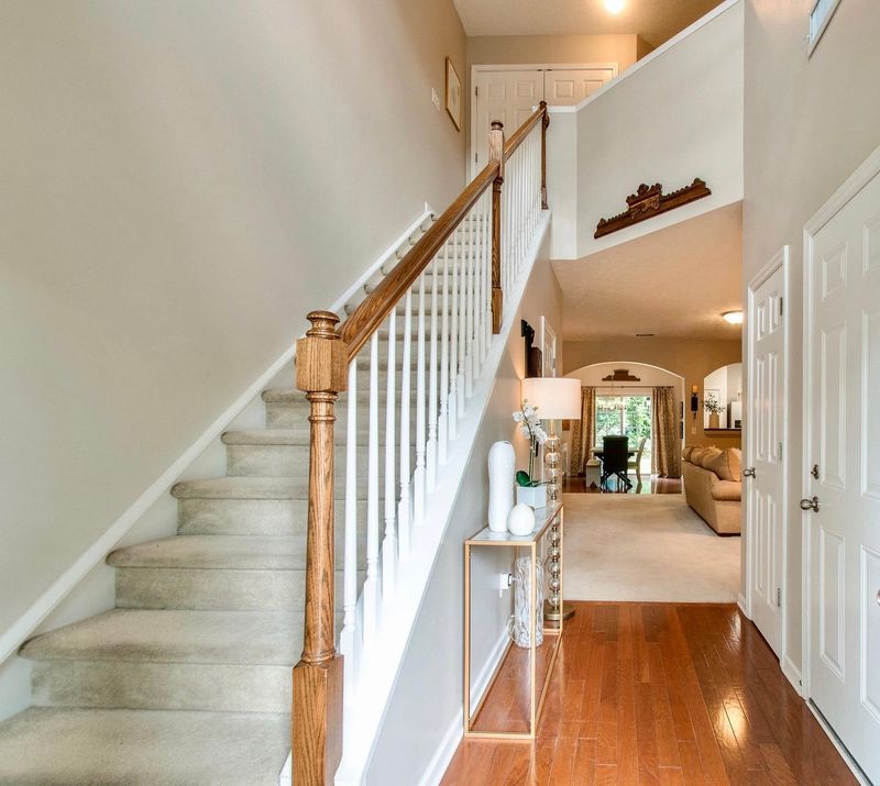 1121 Thorncrest Rd, Nashville, TN 37211