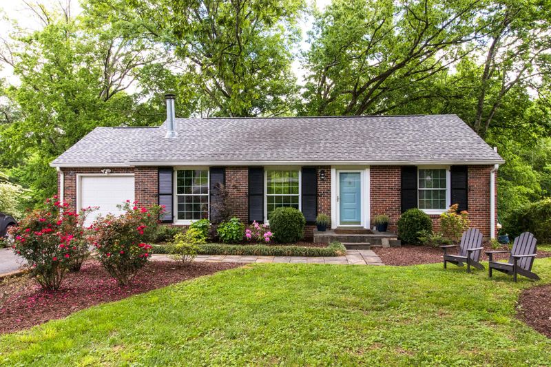 806 Kendall Dr, Nashville, TN 37209