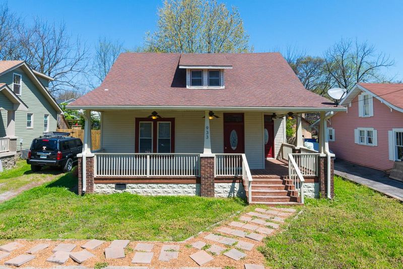 933 Mcclurkin Ave, Nashville, TN 37206