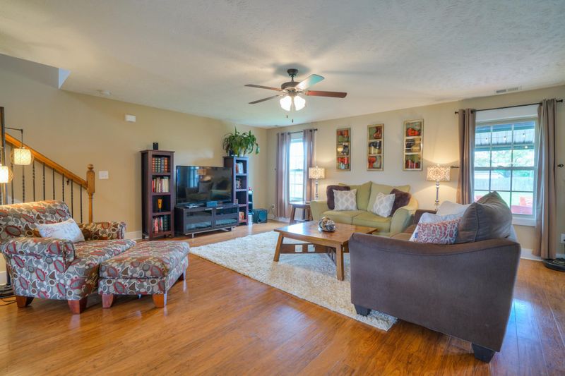 5051 Epps Mill Rd, Christiana, TN 37037