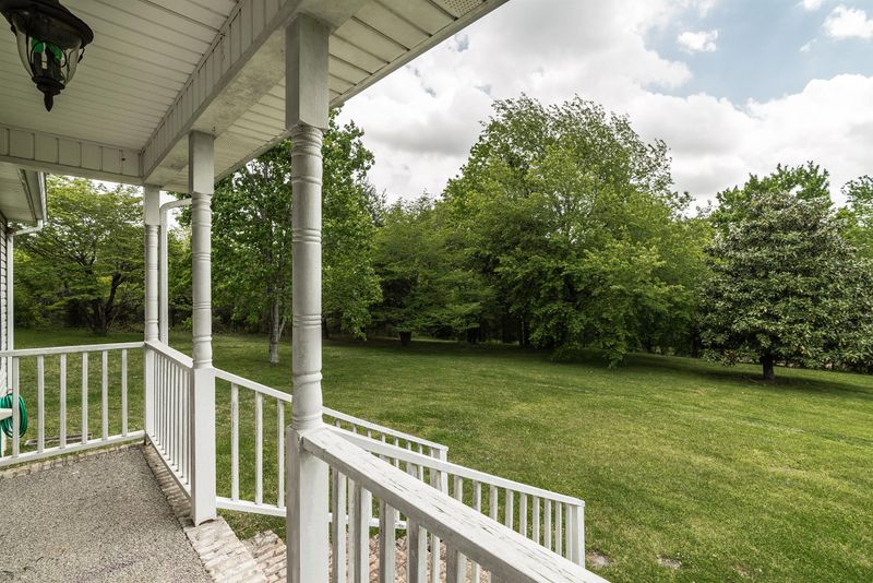 6881 Highway 31 E, Westmoreland, TN 37186