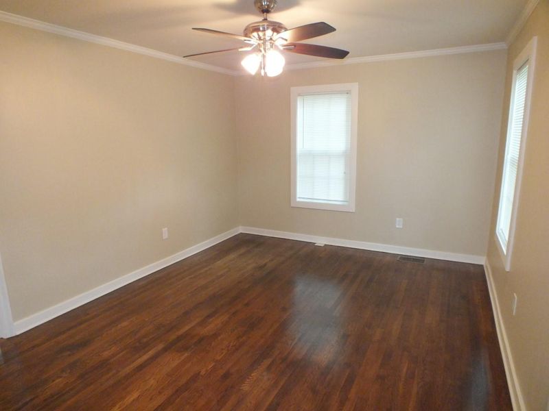 426 4th Ave, Murfreesboro, TN 37130
