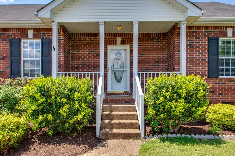 122 Carriage Way, White Bluff, TN 37187