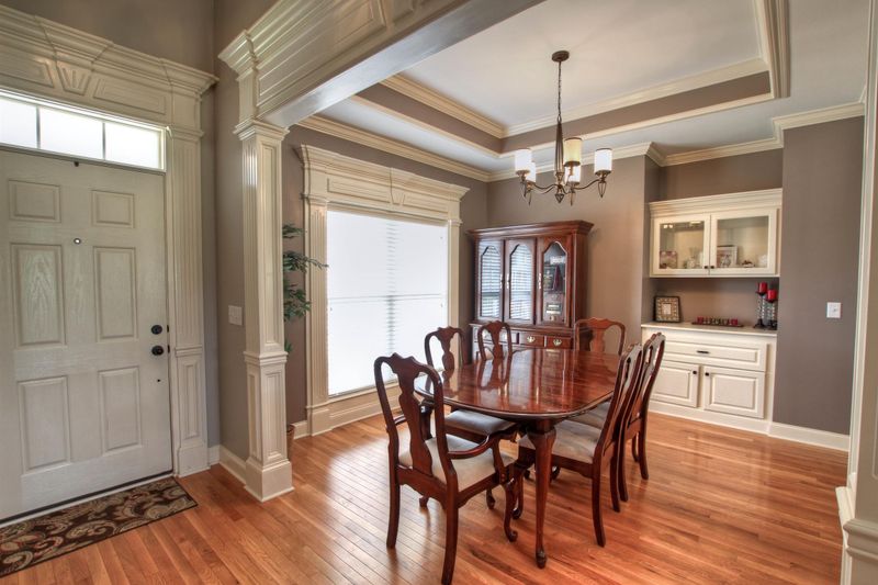 1709 Muirwood Blvd, Murfreesboro, TN 37128