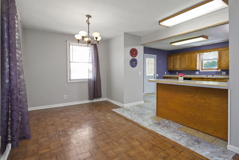 59 Valeria St, Nashville, TN 37210