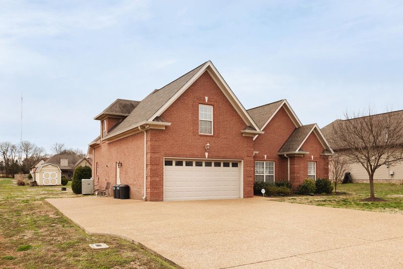 416 Guethlein Rd, Mount Juliet, TN 37122