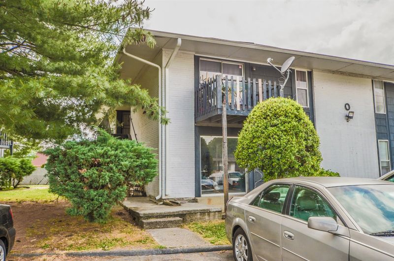 320 Welch Rd Apt O5 #O5, Nashville, TN 37211