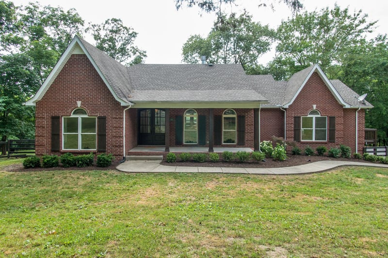 8621 Taliaferro Rd, Eagleville, TN 37060