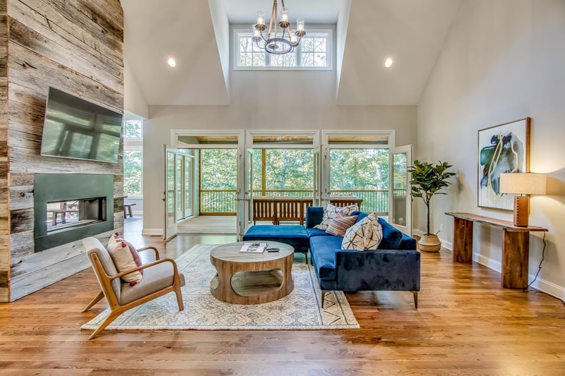 1064 Founders Ln, Kingston Springs, TN 37082