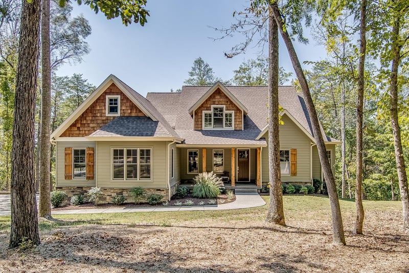 1064 Founders Ln, Kingston Springs, TN 37082