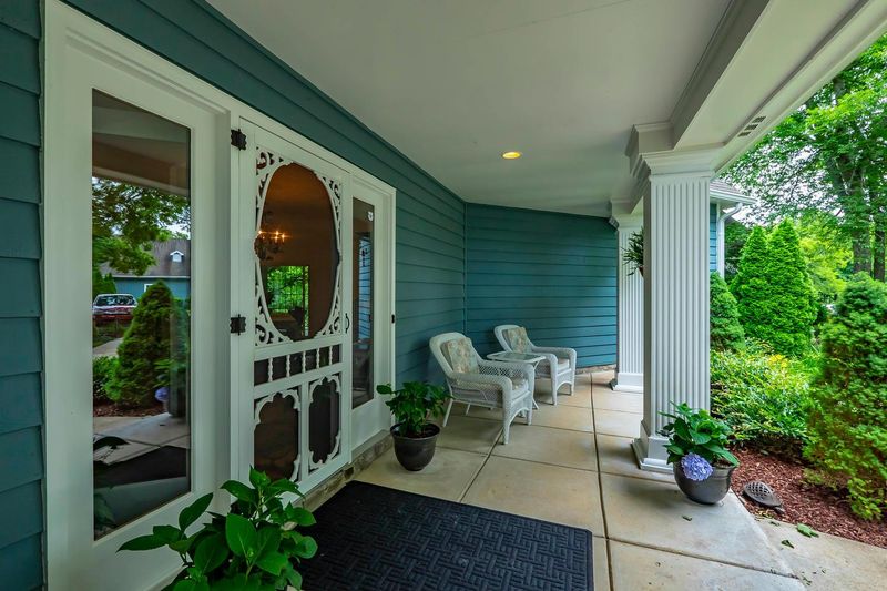 4844 Byrd Ln, College Grove, TN 37046