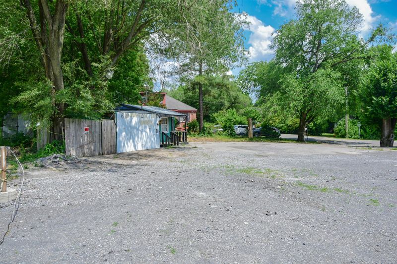 2801 Dickerson Pike, Nashville, TN 37207
