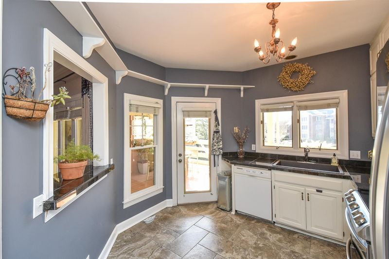 228 Boxmere Pl, Nashville, TN 37215
