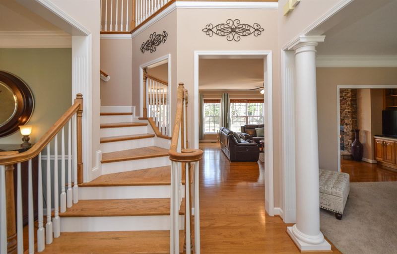 124 Shorecrest Cir, Hendersonville, TN 37075