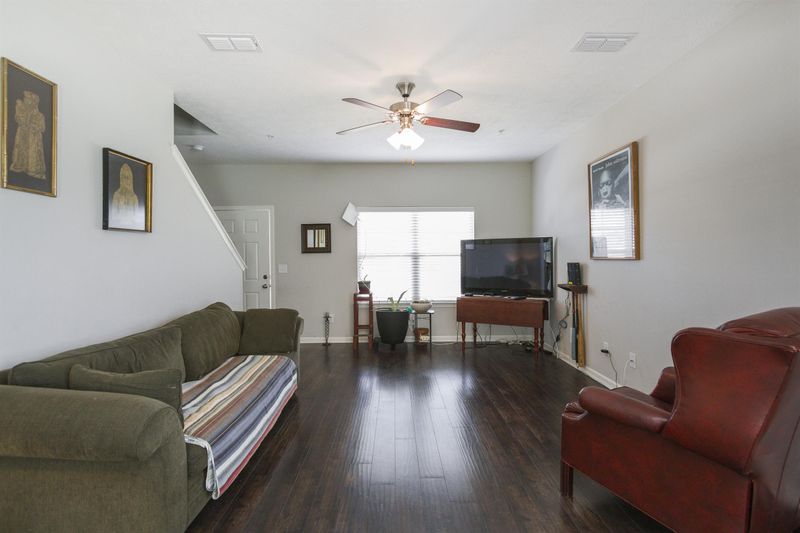 201 Bakerview St, Murfreesboro, TN 37129