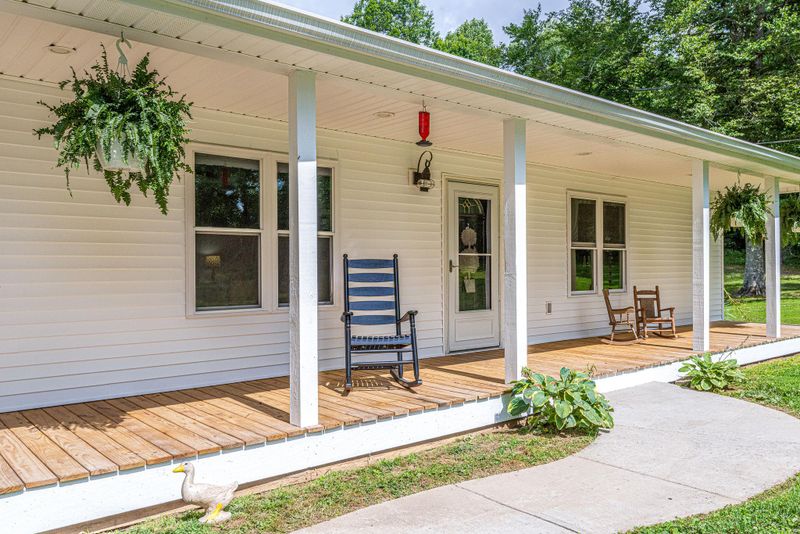 321 Murrell Rd, Dickson, TN 37055