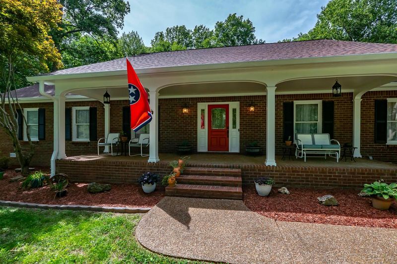 5908 Shelby Ln, Franklin, TN 37064