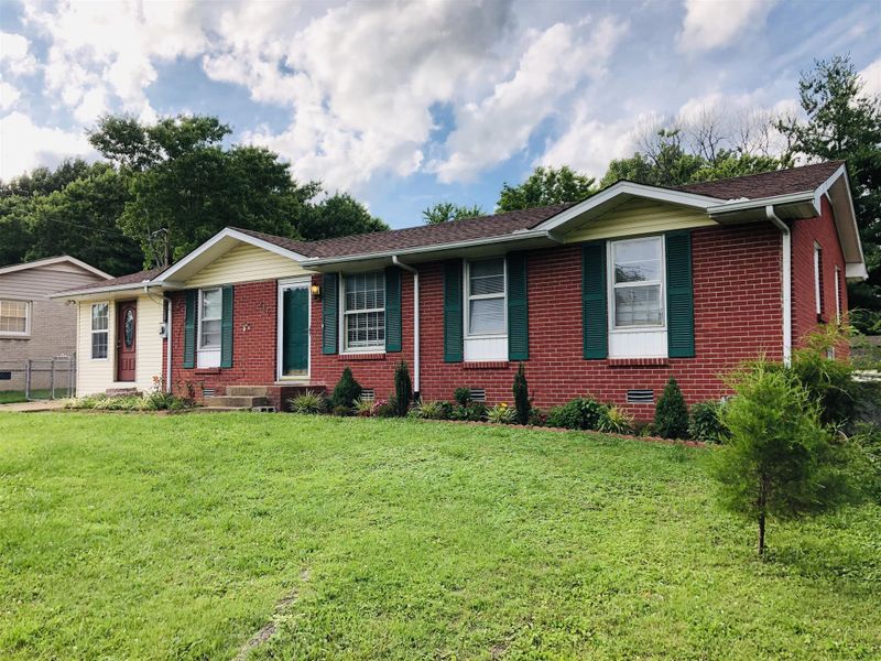 216 Joann Ct, Nashville, TN 37211