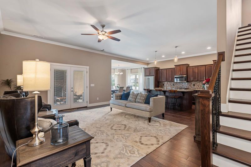 1237 Hensfield Dr, Murfreesboro, TN 37128