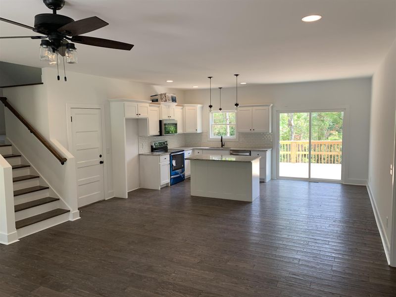8043 Owens Chapel, Springfield, TN 37172