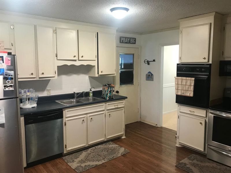 825 Chrisman Dr, Franklin, TN 37064